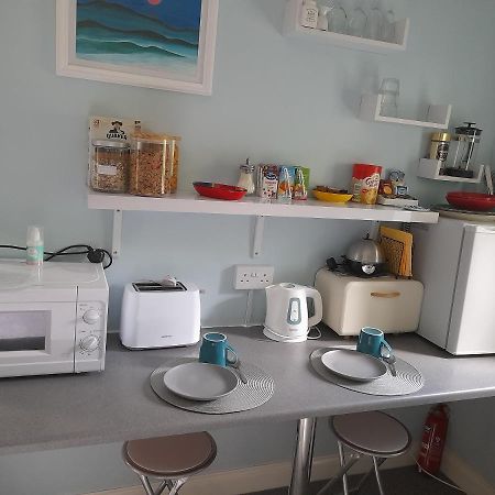 Santi Bhavana Bed & Breakfast Westbury  Ngoại thất bức ảnh