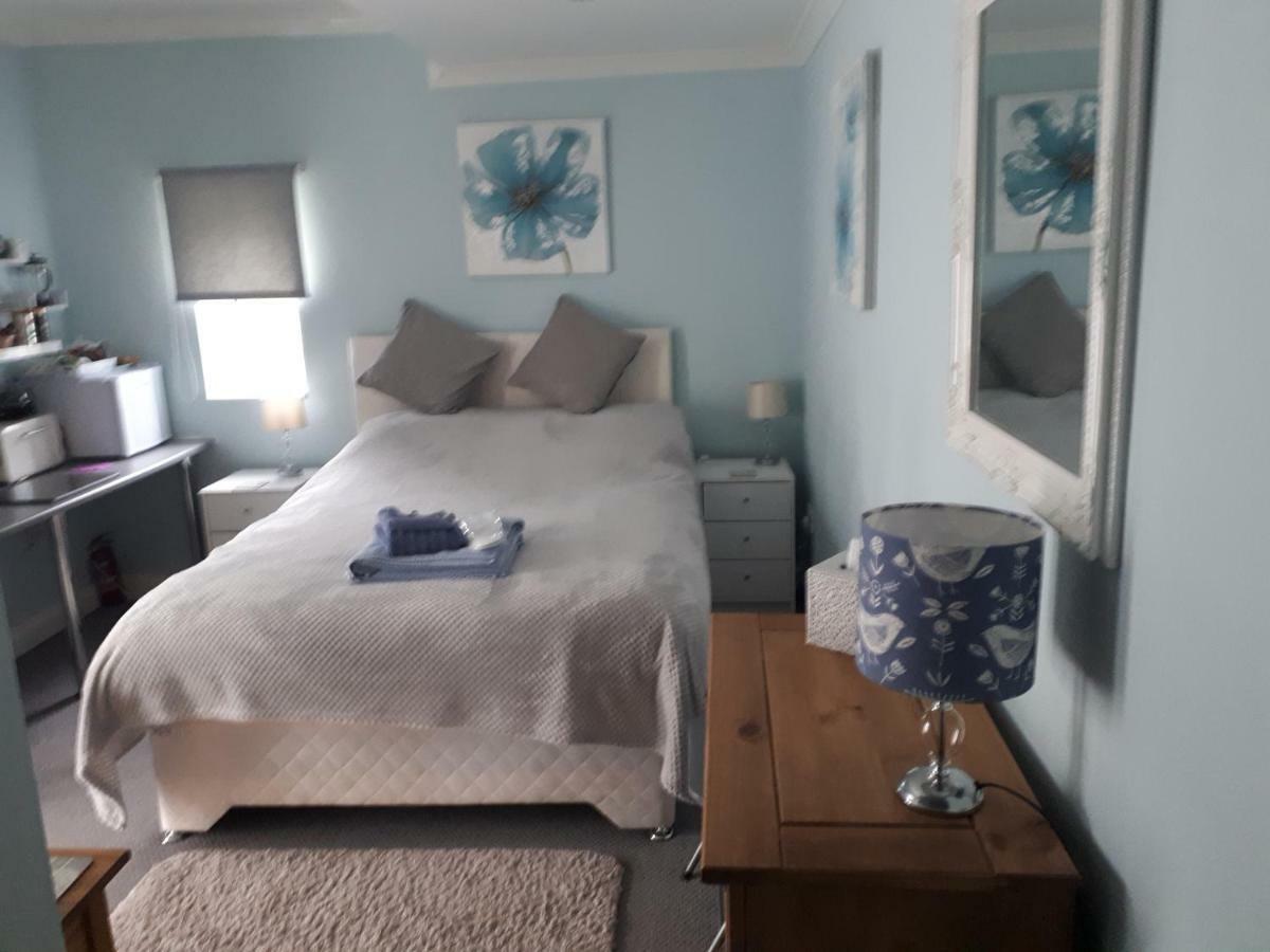 Santi Bhavana Bed & Breakfast Westbury  Ngoại thất bức ảnh