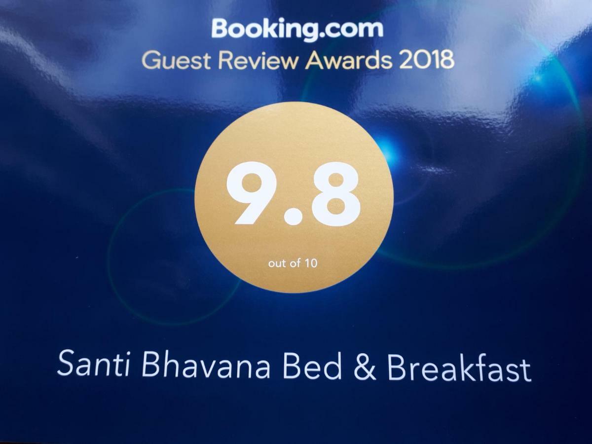 Santi Bhavana Bed & Breakfast Westbury  Ngoại thất bức ảnh